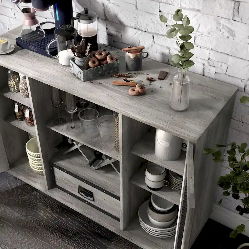 Buffet industriel à 7 tablettes avec rangement pour bouteilles de vin