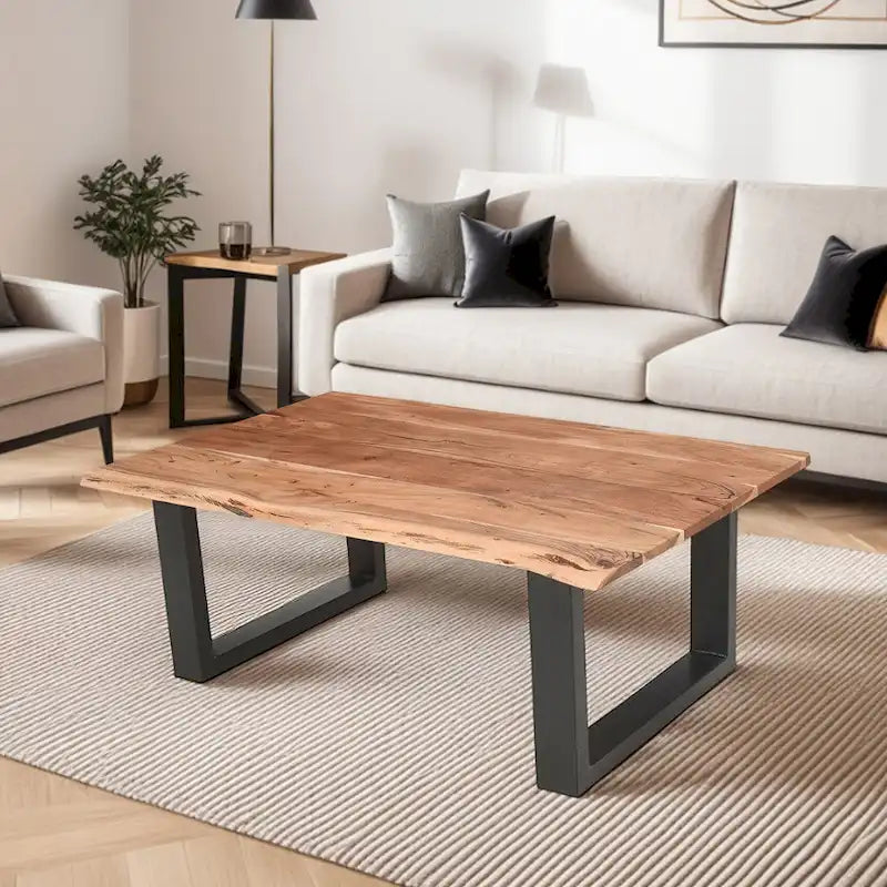 Table basse Acacia Farmhouse, bords bruts, piètement traîneau en métal, marron et noir