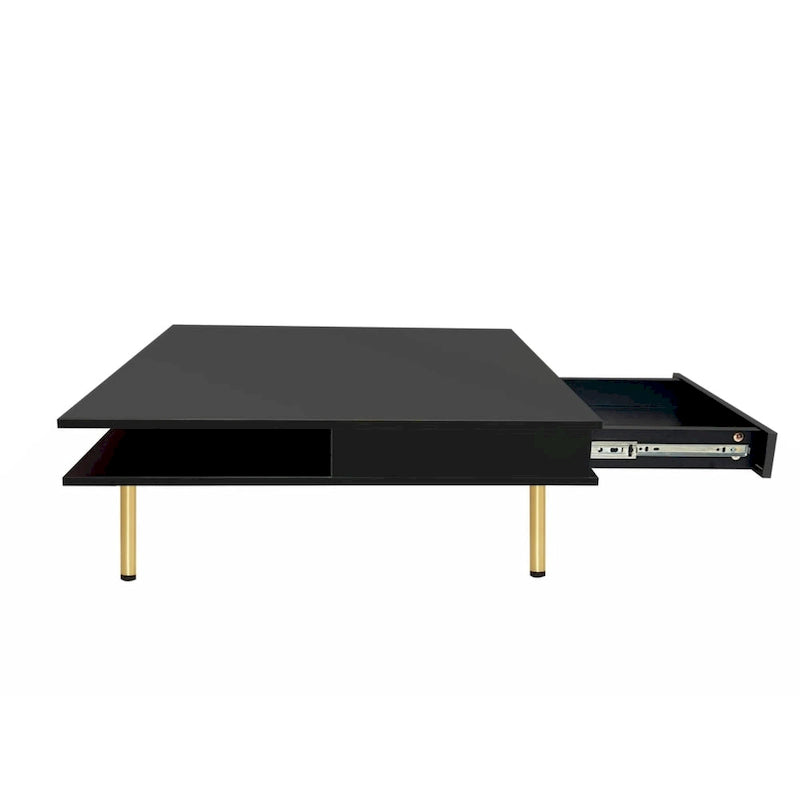 Table basse exquise laquée à pieds dorés